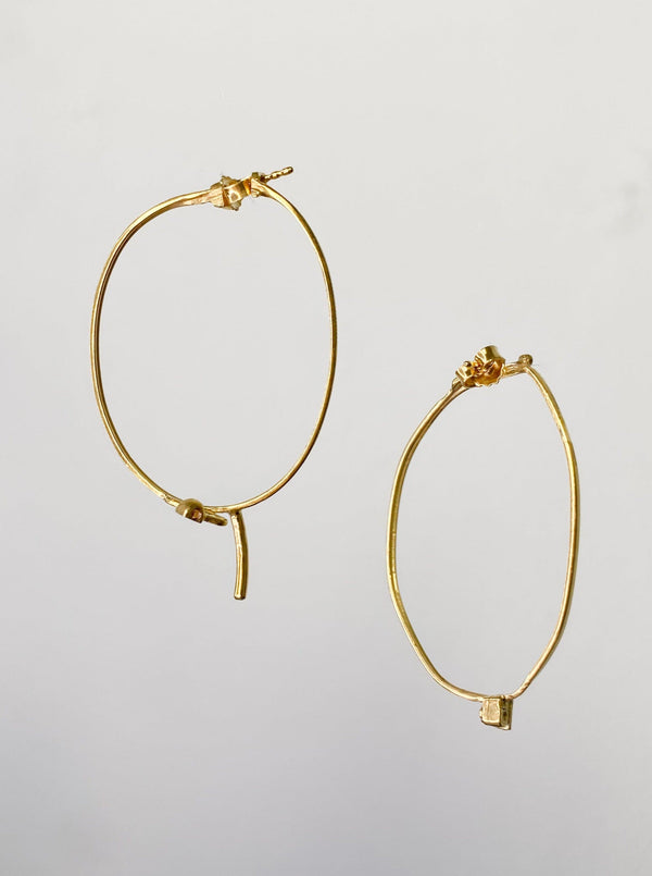 Pair of small gold glasses earrings 3-Lou de Bètoly-APOC STORE