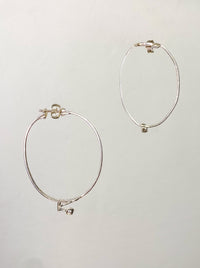 Pair of small silver pearl glasses earrings 1-Lou de Bètoly-APOC STORE