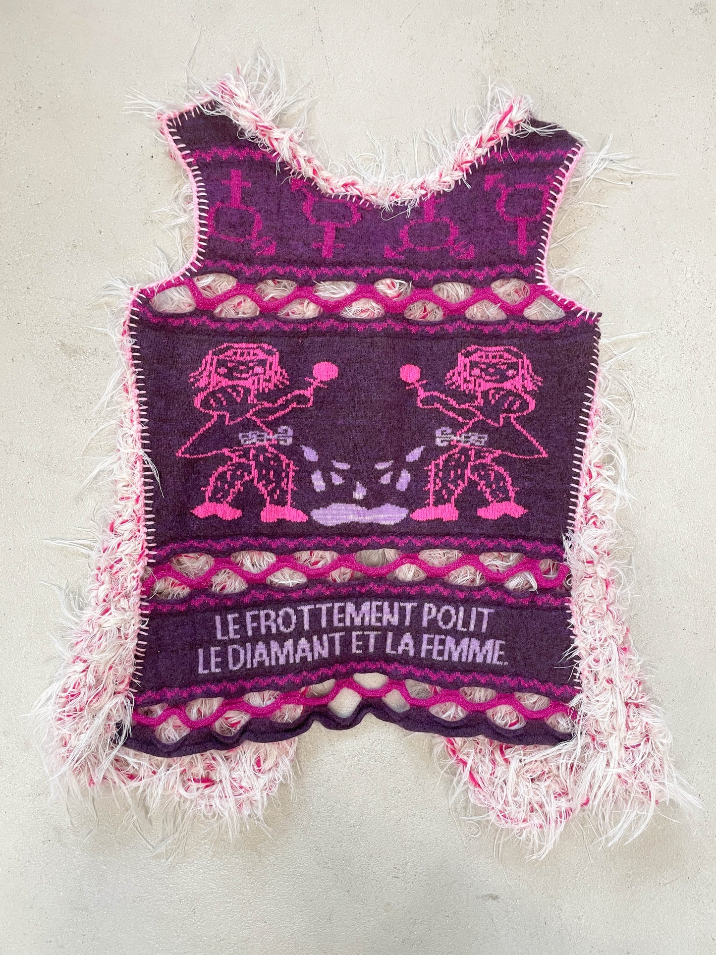 "Peeing girls" hairy crochet vest-TATi-APOC STORE