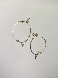 Pair of small silver glasses earrings 2-Lou de Bètoly-APOC STORE