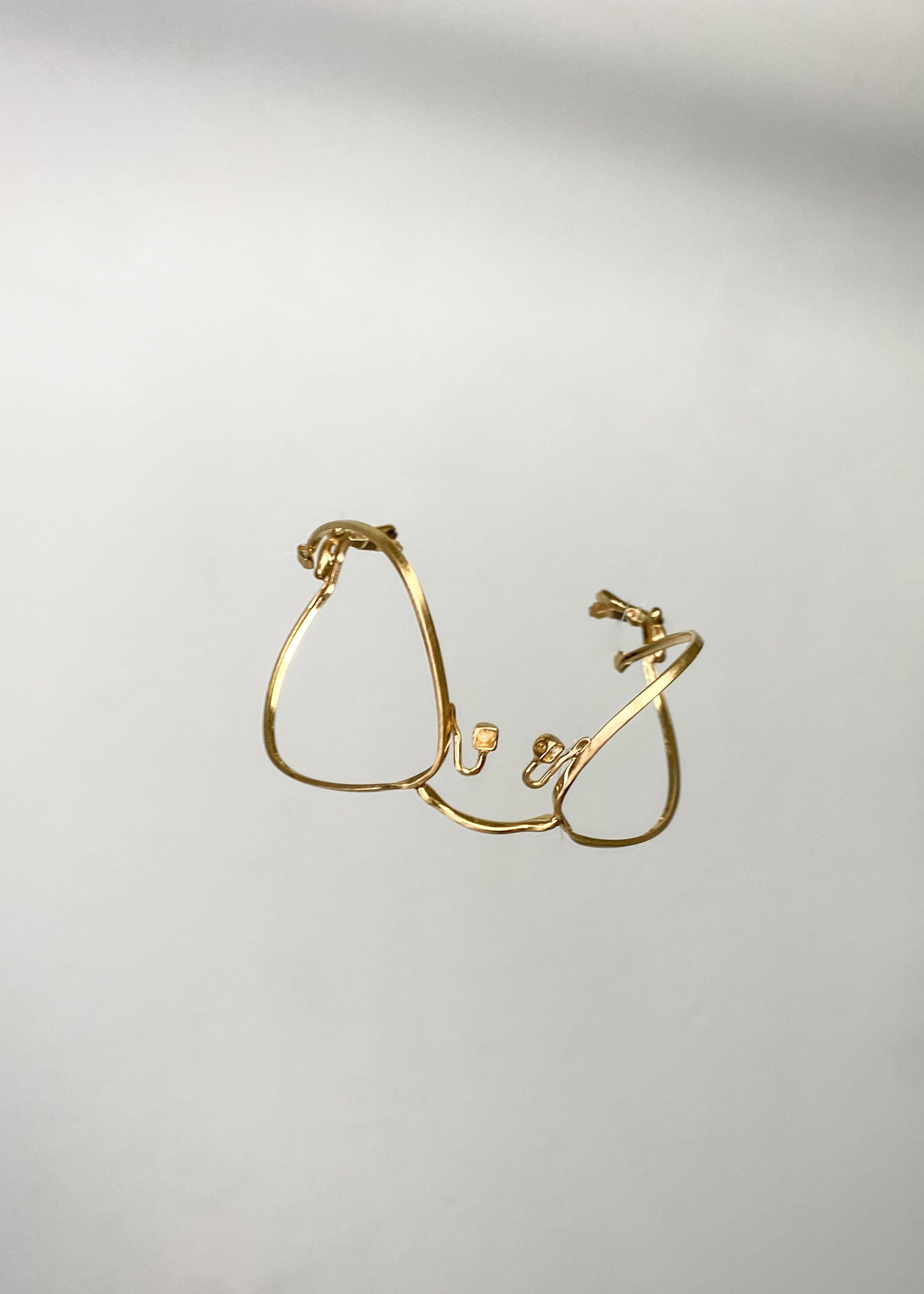 Glasses bracelet-Lou de Bètoly-APOC STORE