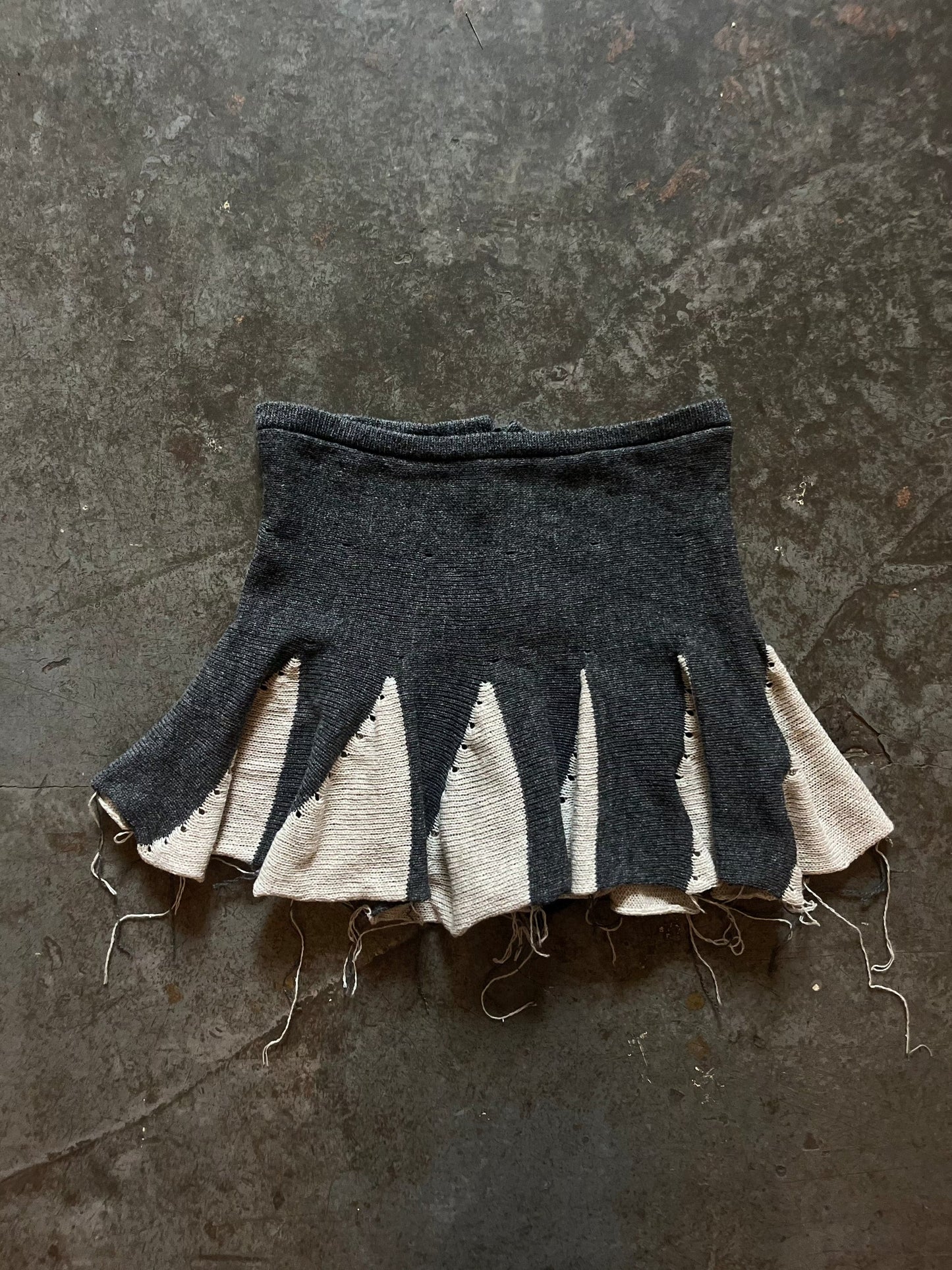 Lambswool ruffle skirt grey/cream-Lilies of the Valley-APOC STORE
