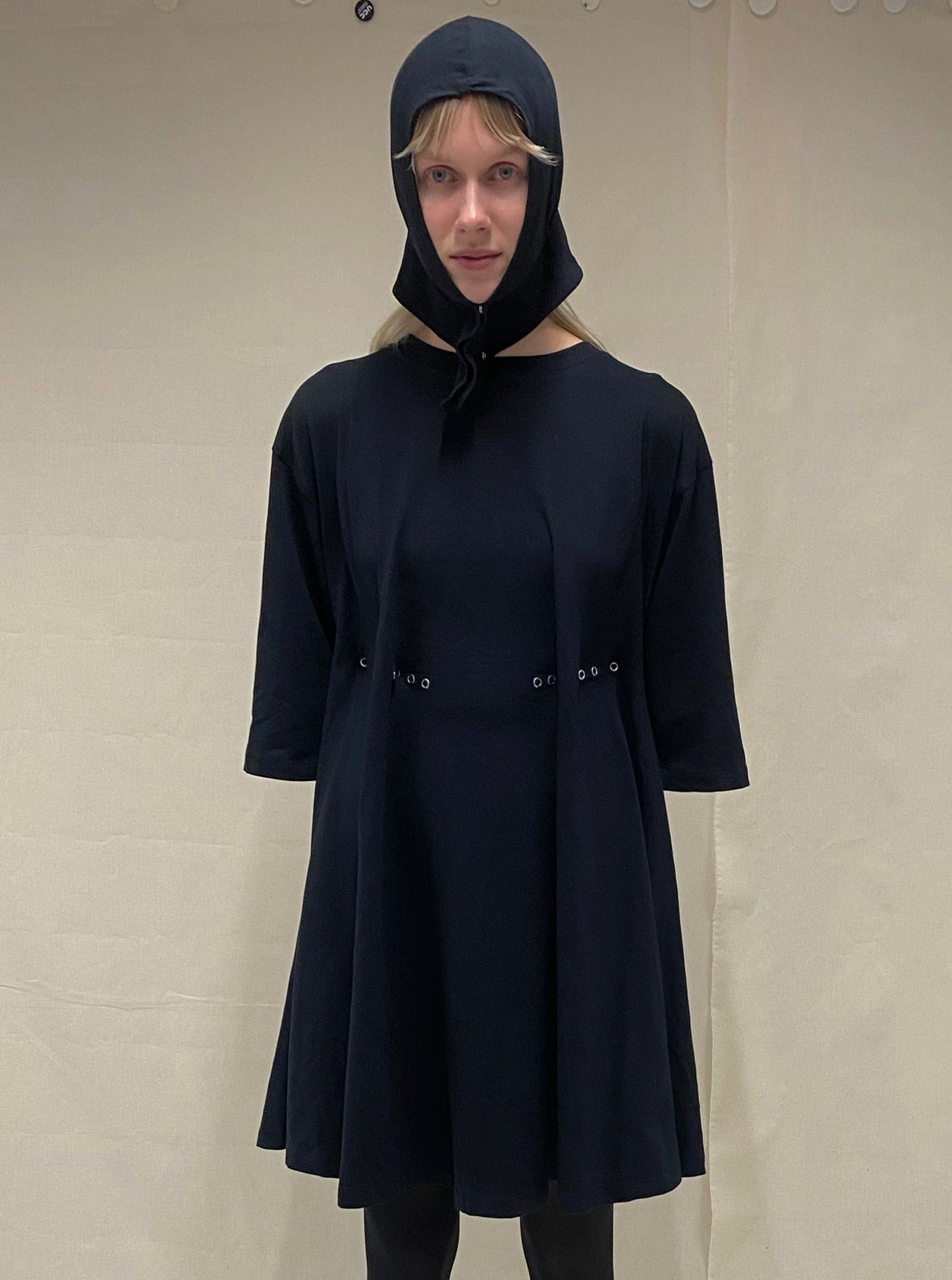 push button top-suungam-APOC STORE