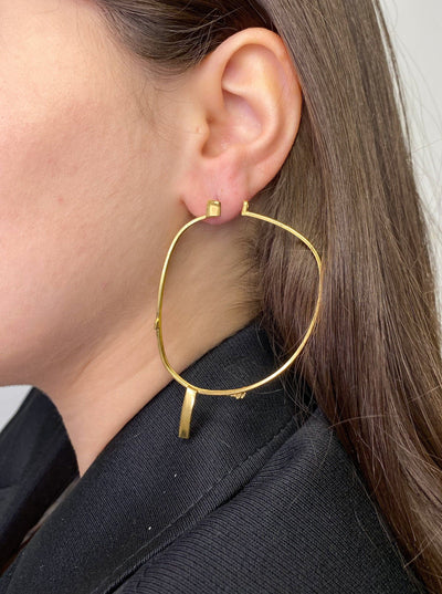 Single small gold glasses earring 1-Lou de Bètoly-APOC STORE