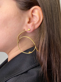 Single small gold glasses earring 2-Lou de Bètoly-APOC STORE