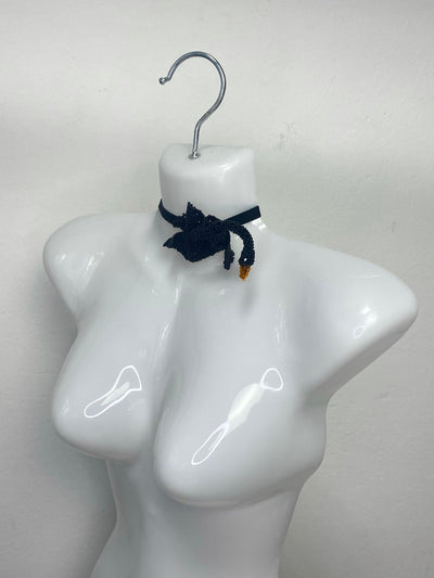 Swan choker Black-Lou de Bètoly-APOC STORE