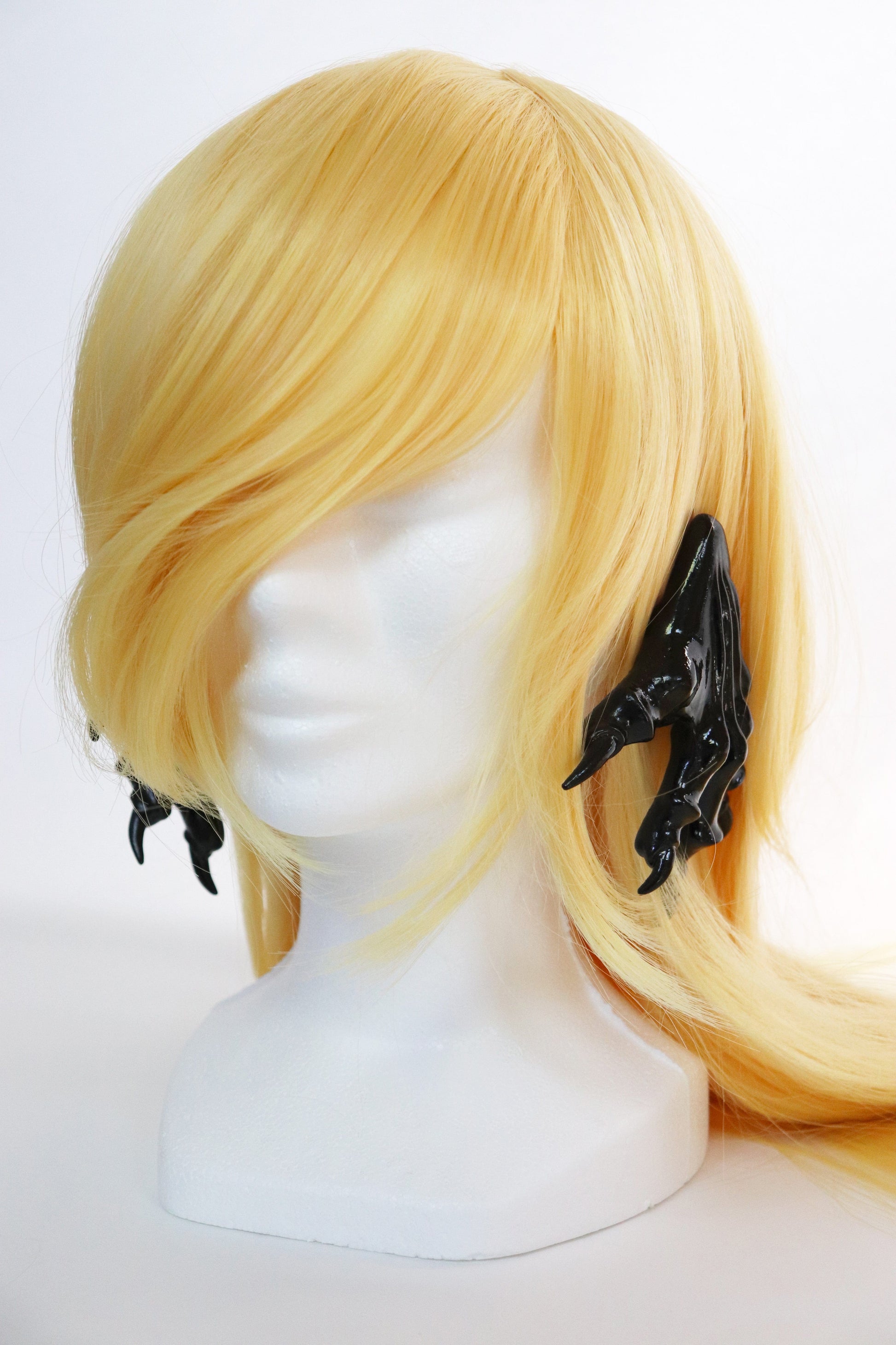 Shiny black paw earrings-Naomi Gilon-APOC STORE