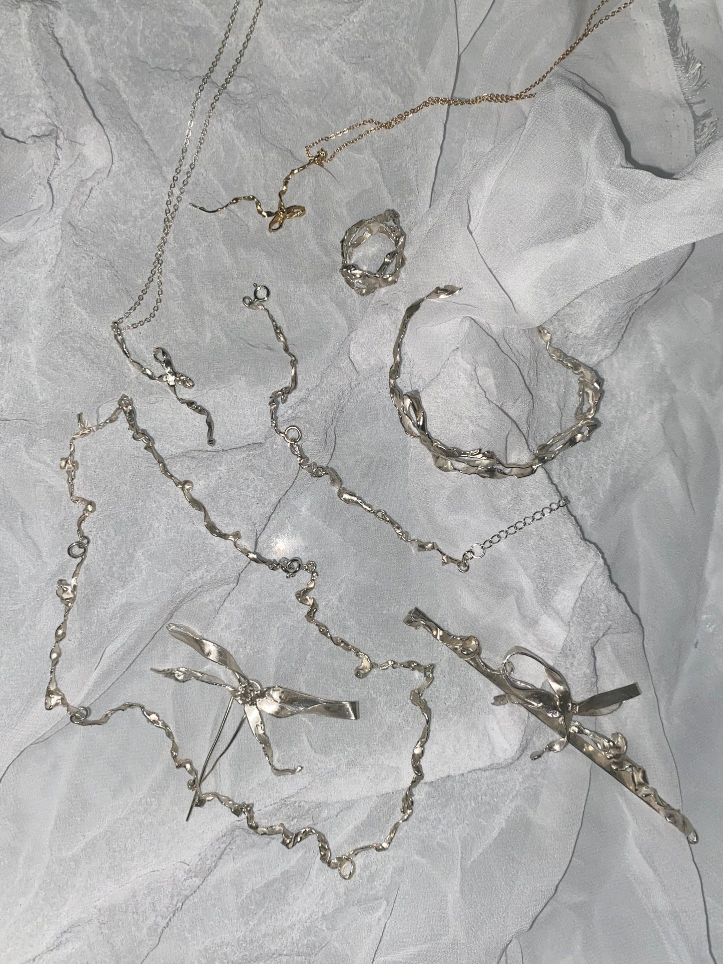 Burnt Ribbon Hair Pin-Nadia Ridiandries-APOC STORE