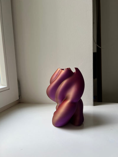 Heart Vase in PINK/GOLD gradient-VIVID-APOC STORE