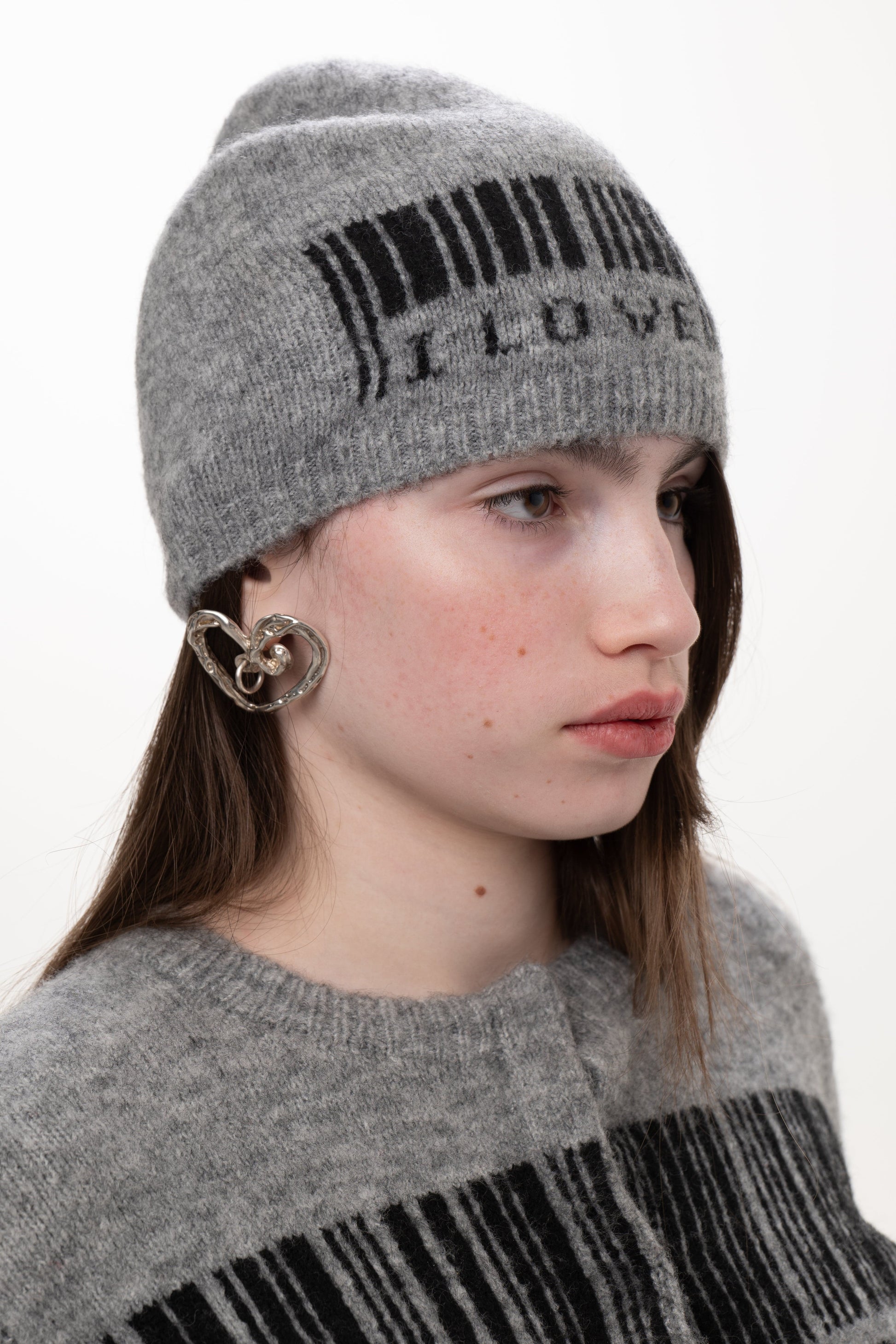 I love you beanie-Urte Kat-APOC STORE