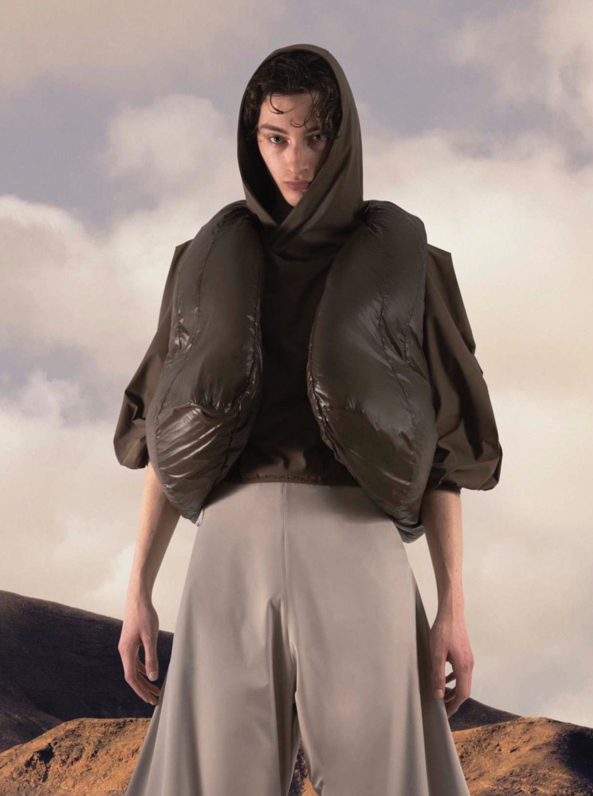 HALO Puffer vest green-Izzy Du-APOC STORE