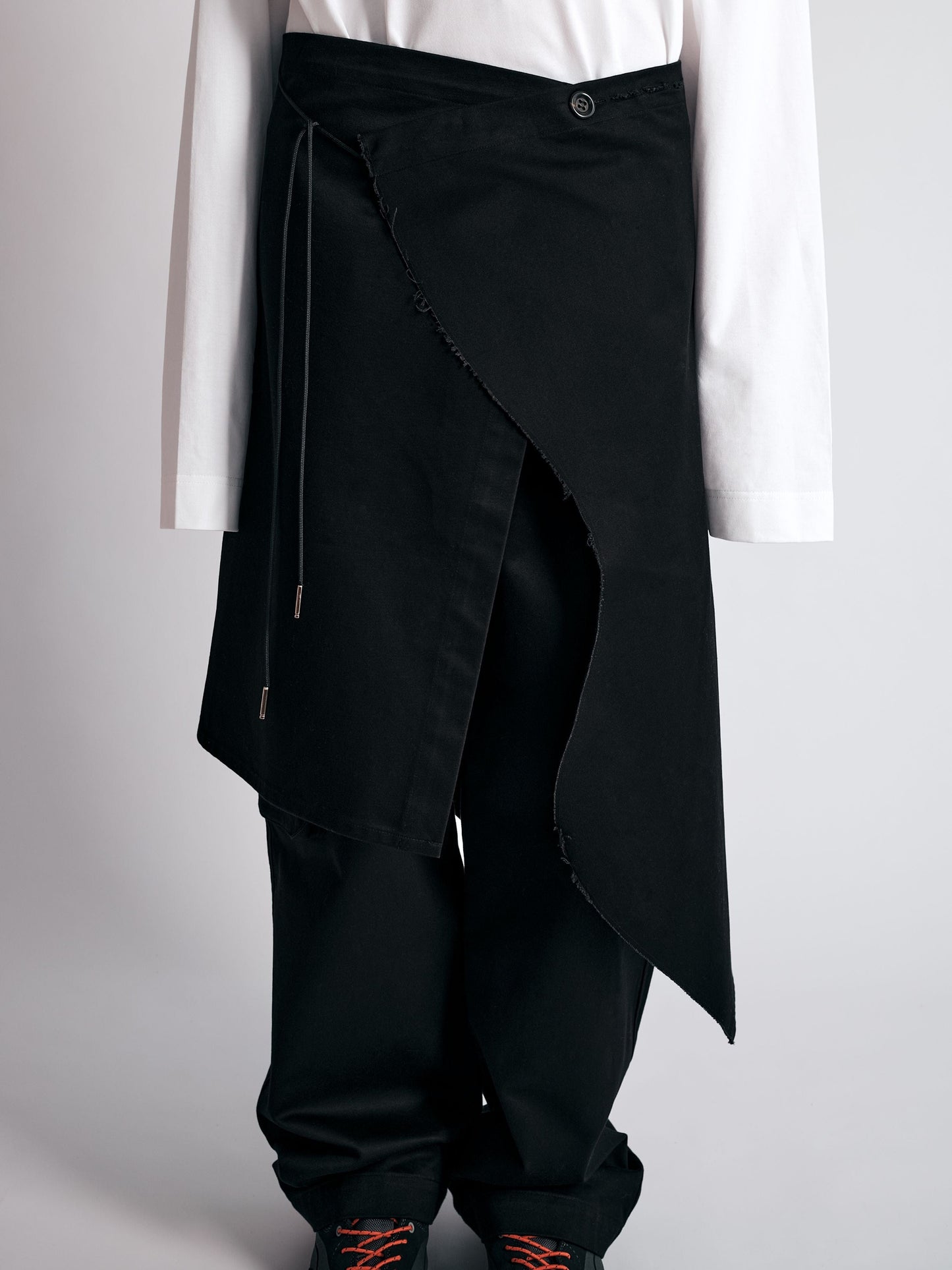 009PAKU SKIRT BLACK-Kei Kawai-APOC STORE