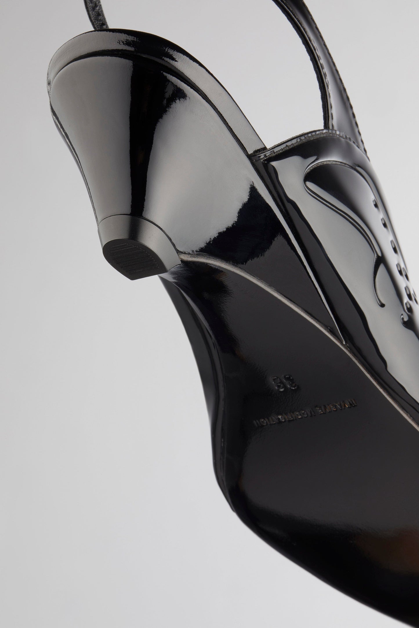 Black Lamia Pumps-Invasive Modification-APOC STORE