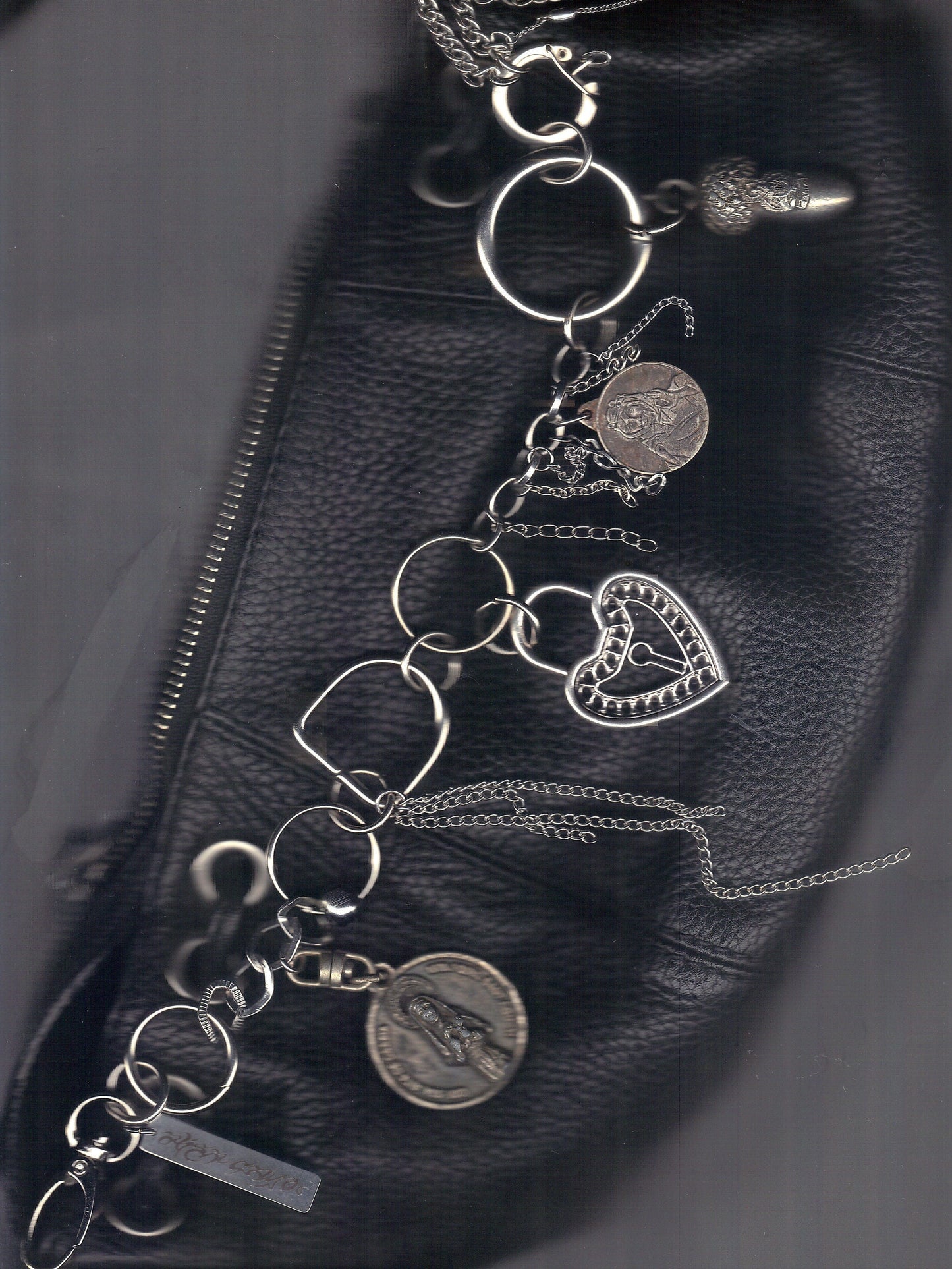 Lost & Found chain-Alisa Cayoo-APOC STORE