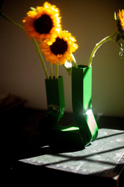 Vasi vase (Grass green)-(a.o.t)-APOC STORE