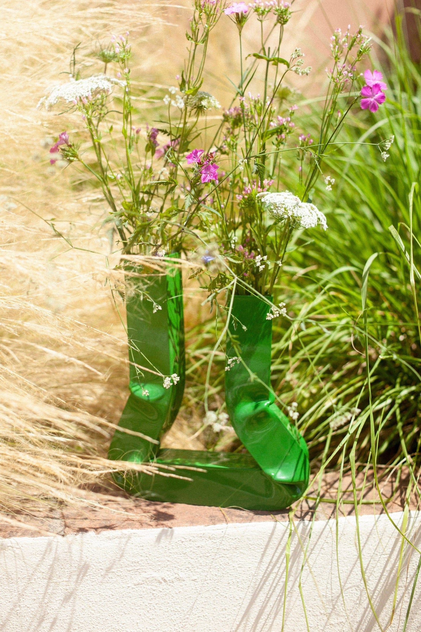 Vasi vase (Grass green)-(a.o.t)-APOC STORE