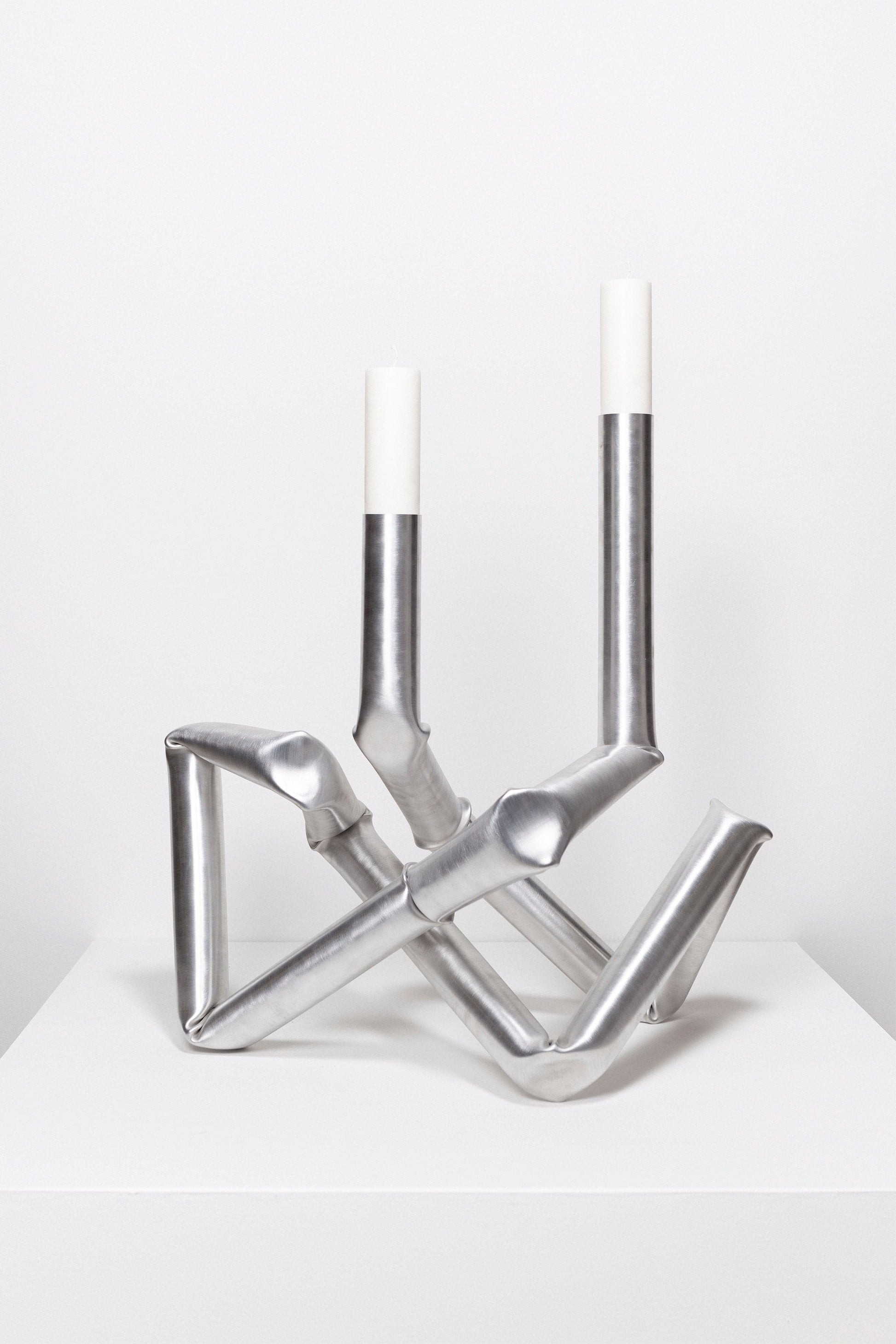 Pennoni candelabra-(a.o.t)-APOC STORE