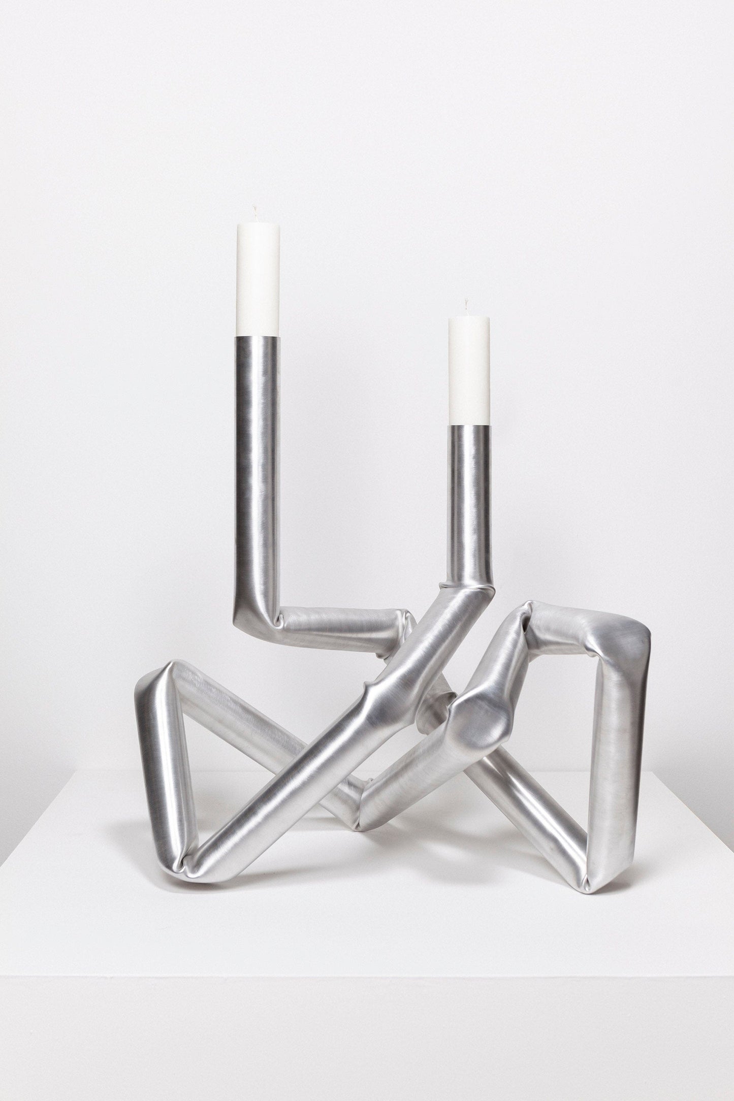 Pennoni candelabra-(a.o.t)-APOC STORE