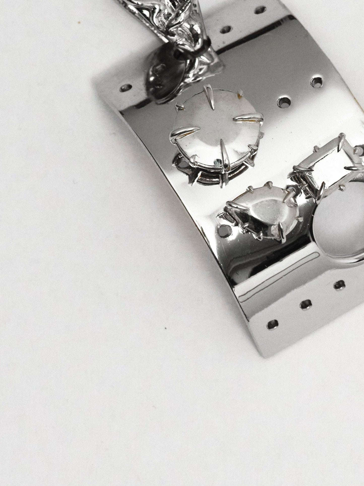 Jewellery tag with diamond cut trace chain-MQT-APOC STORE