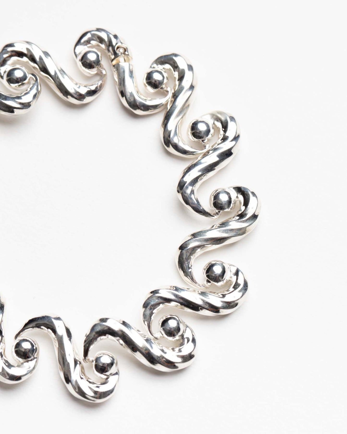 OLAS BRACELET-JUANITA CARE-APOC STORE