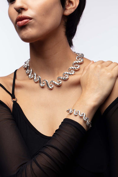 OLAS BRACELET-JUANITA CARE-APOC STORE