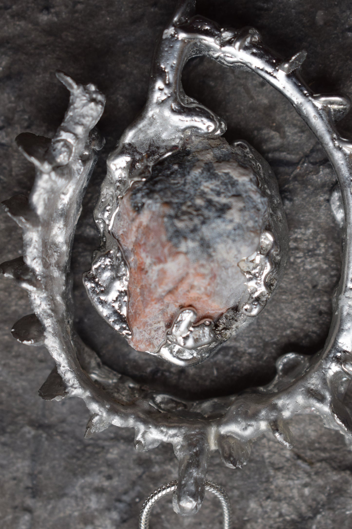 Øyvor Pendant-Anniken Ovrebo-APOC STORE