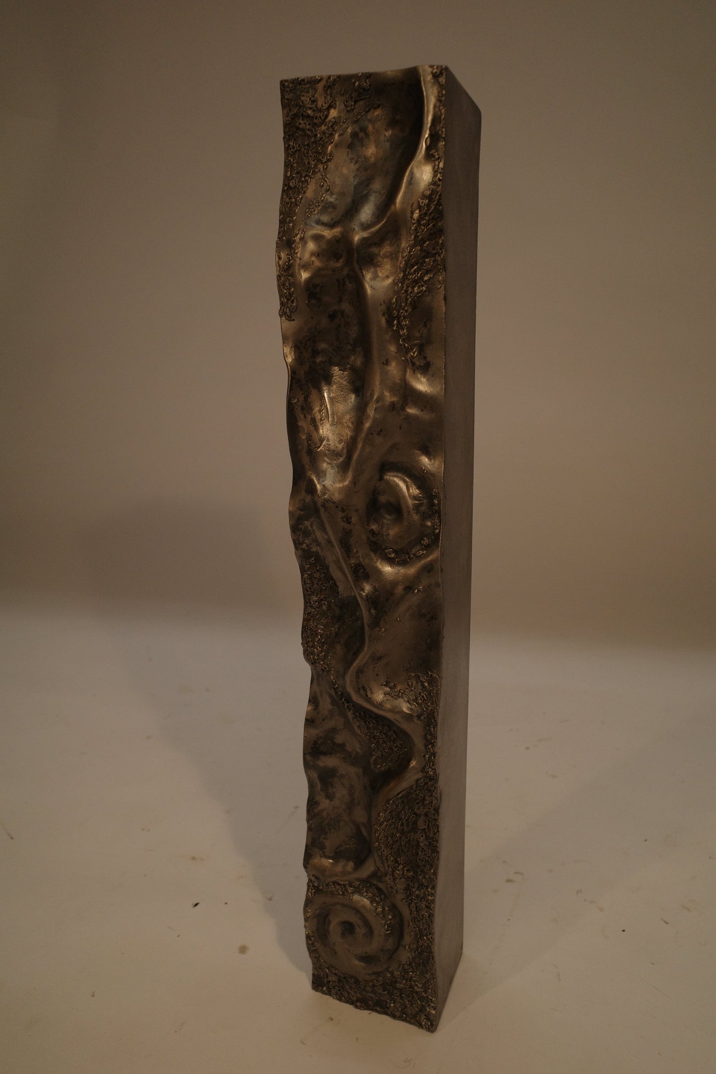 Coral Plinth-Barnaby Lewis-APOC STORE