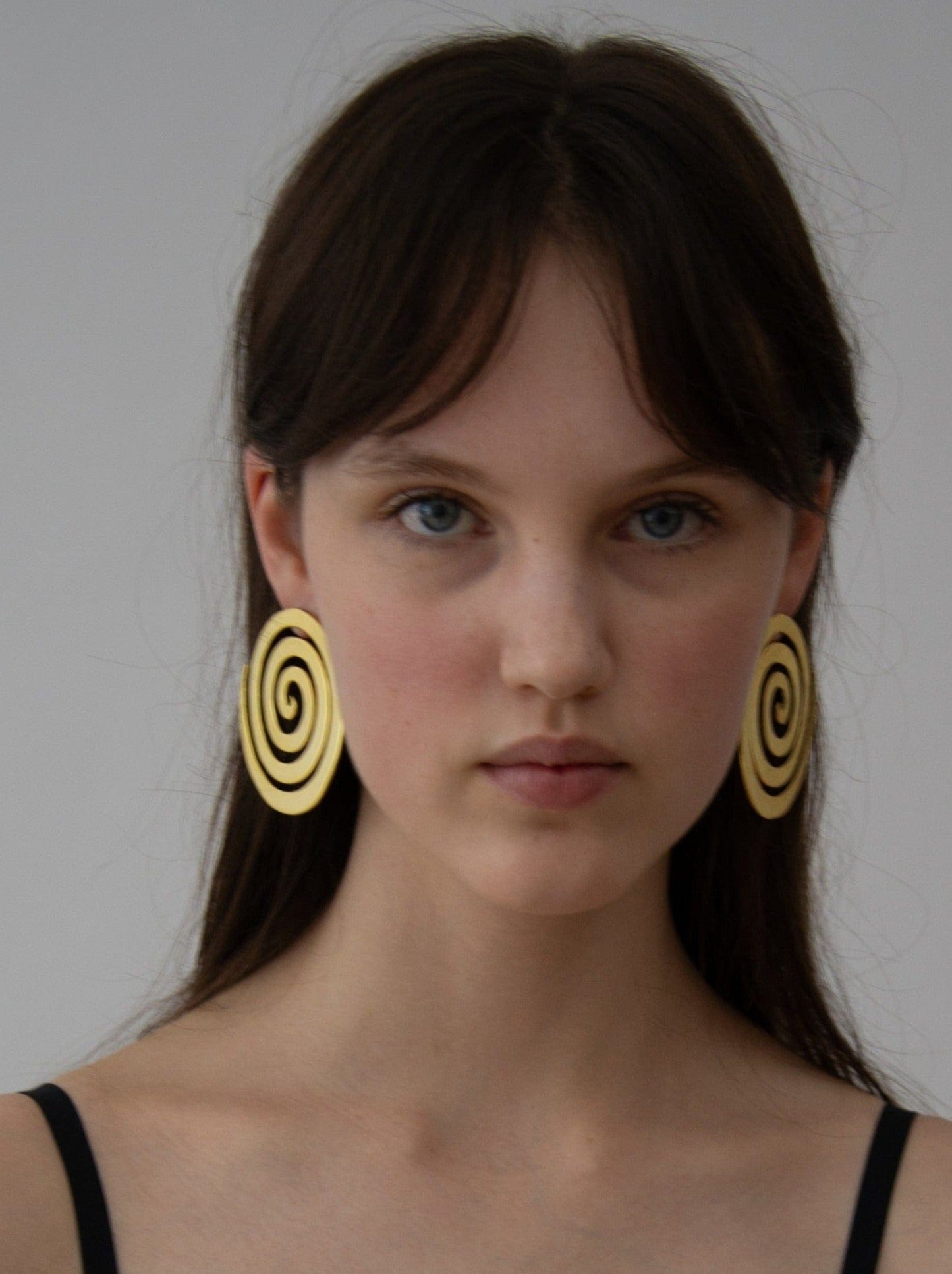 RAQUEL GOLD EARRINGS-EYLAND-APOC STORE