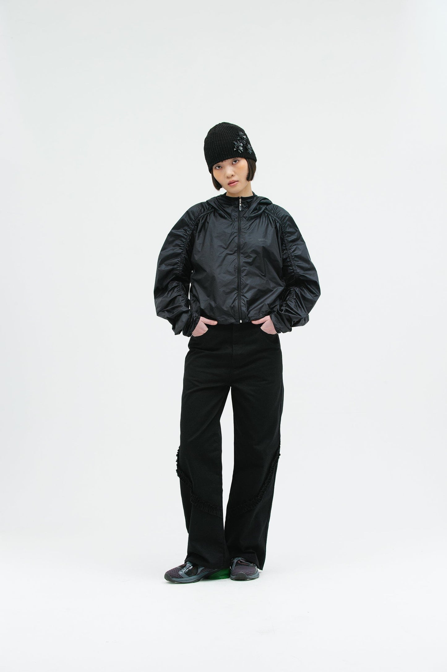 FLOWER PATCH BEANIE BLACK-SAENGIN STUDIOS-APOC STORE