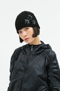 FLOWER PATCH BEANIE BLACK-SAENGIN STUDIOS-APOC STORE
