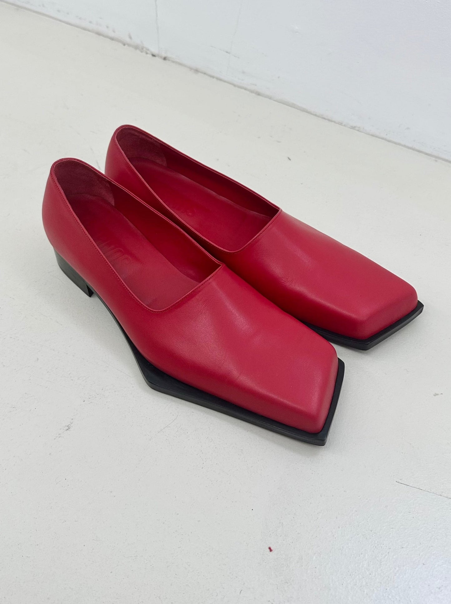 Red slashed loafers-Sung Ju-APOC STORE