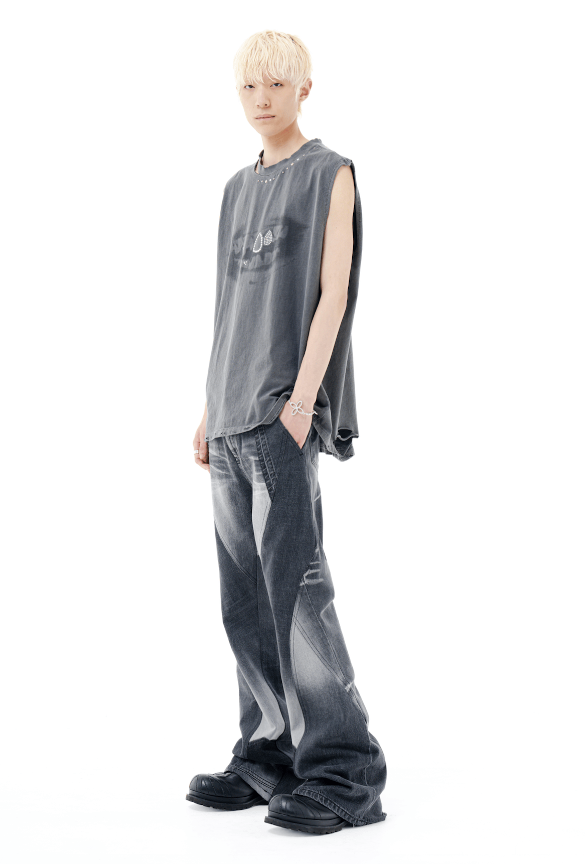 Process 003 Jeans-Surgery-APOC STORE