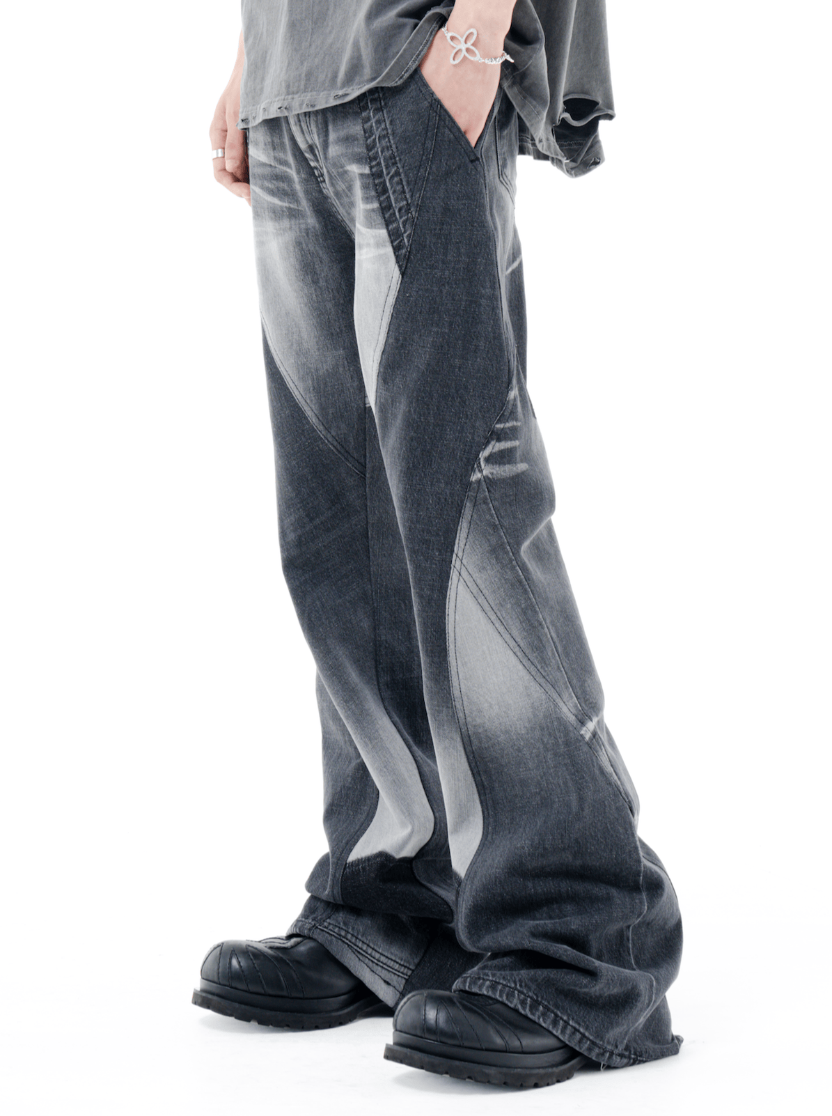 Process 003 Jeans-Surgery-APOC STORE