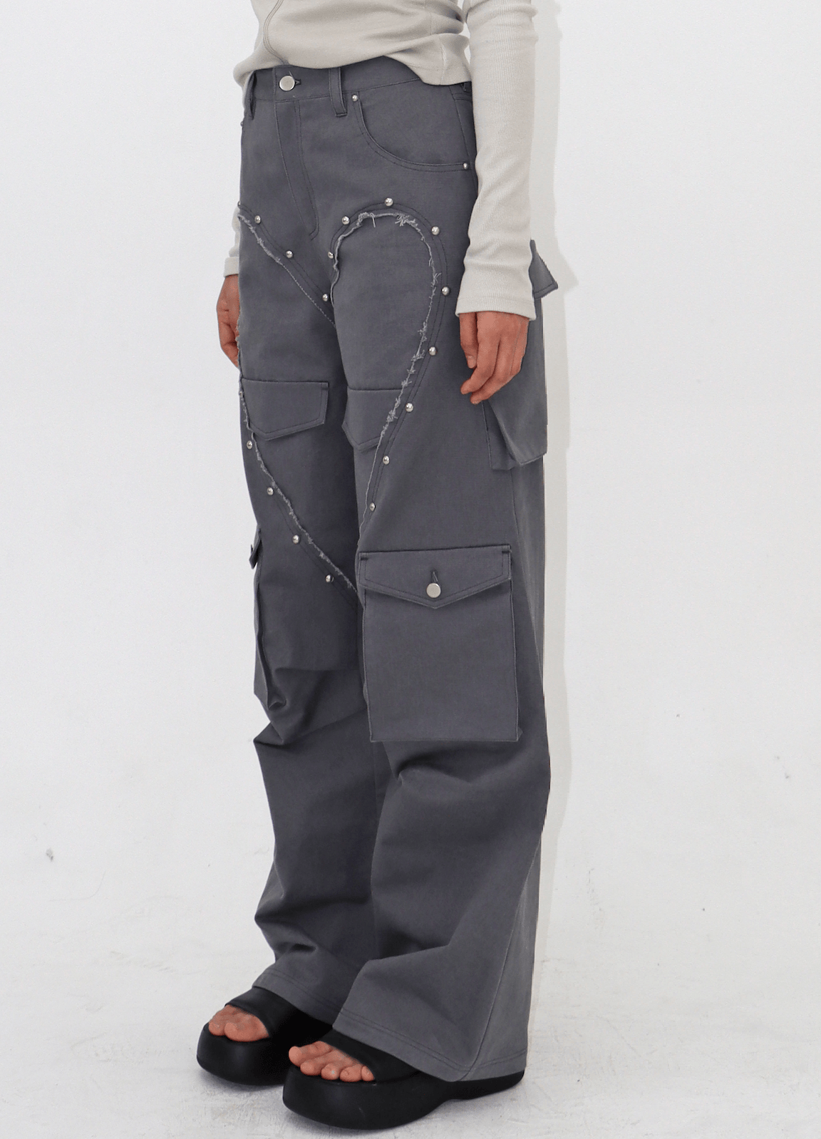 HEART CARGO PANTS GREY-Nibgnus-APOC STORE
