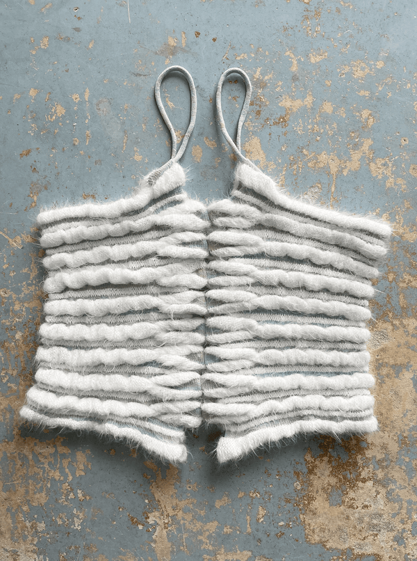 Reversible Caterpillar Top Snow White-deparel-APOC STORE