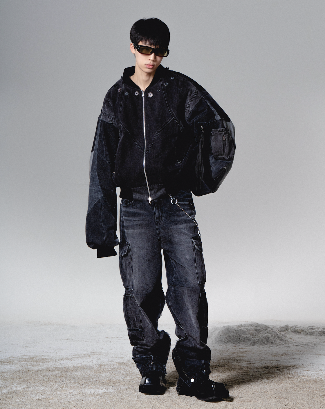 Surgery surgery cargo double jeans 'black denim' – APOC STORE
