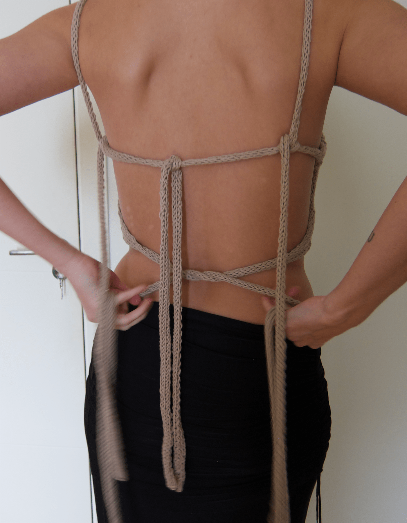 Top Sea Beige-V4K-APOC STORE