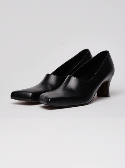 Black slashed heels-Sung Ju-APOC STORE
