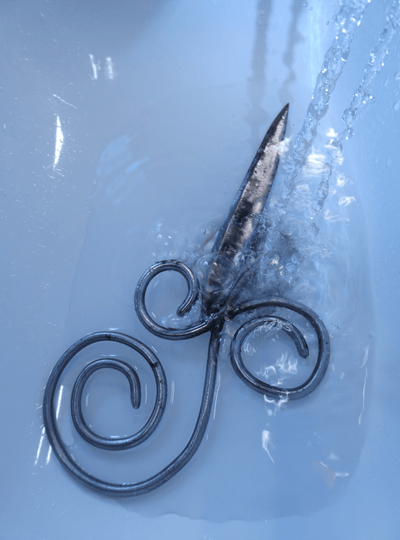 The spiral knife-Chloe Arrouy-APOC STORE