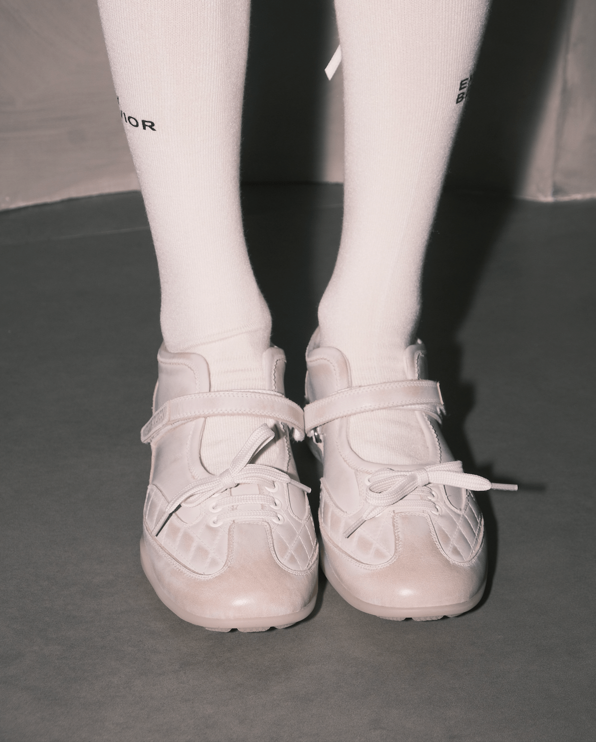 GO VACAY - Sports Mary Jane White-EMPTY BEHAVIOR-APOC STORE