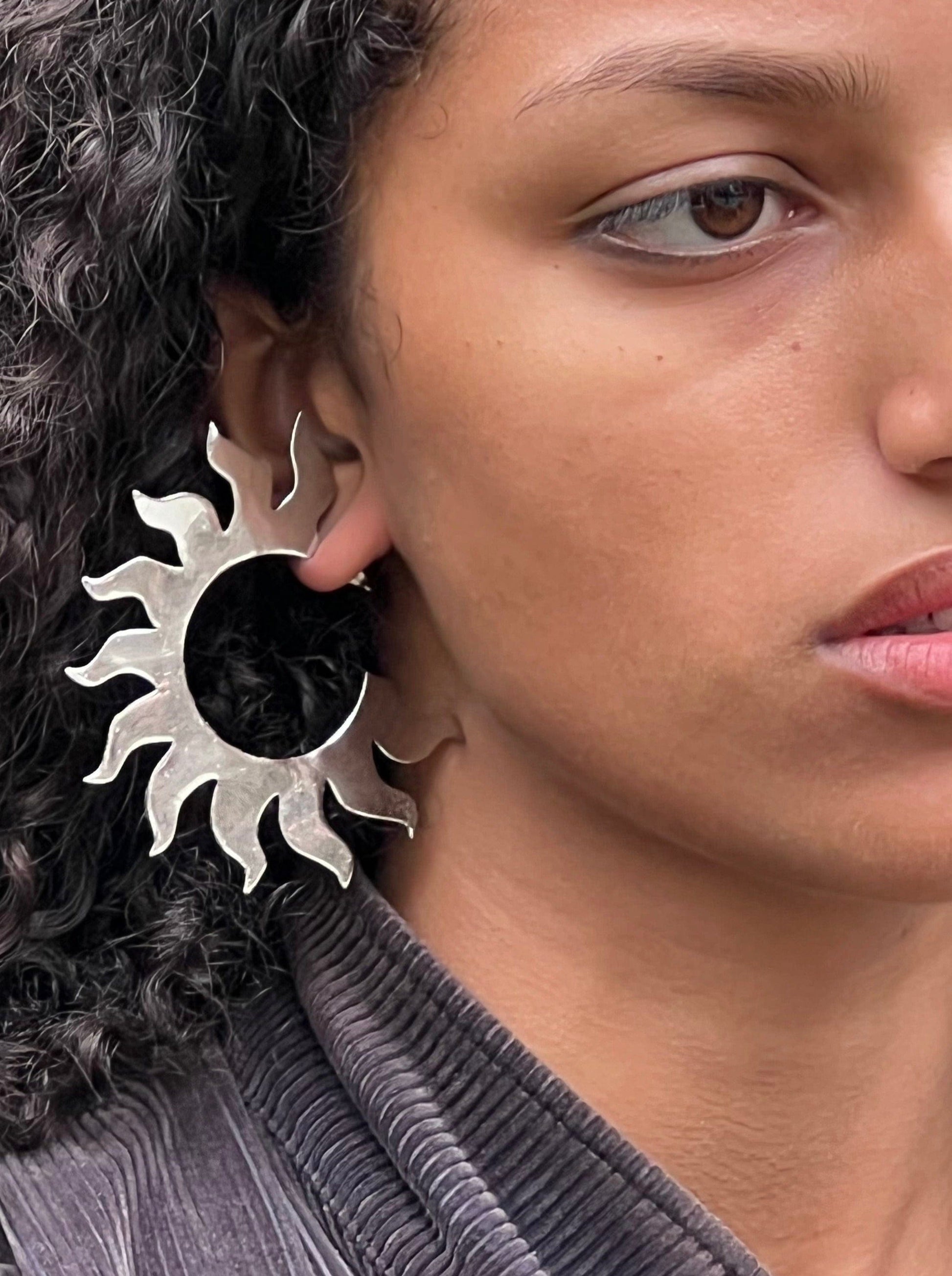 Soleil Hoop Earrings Silver-EYLAND-APOC STORE