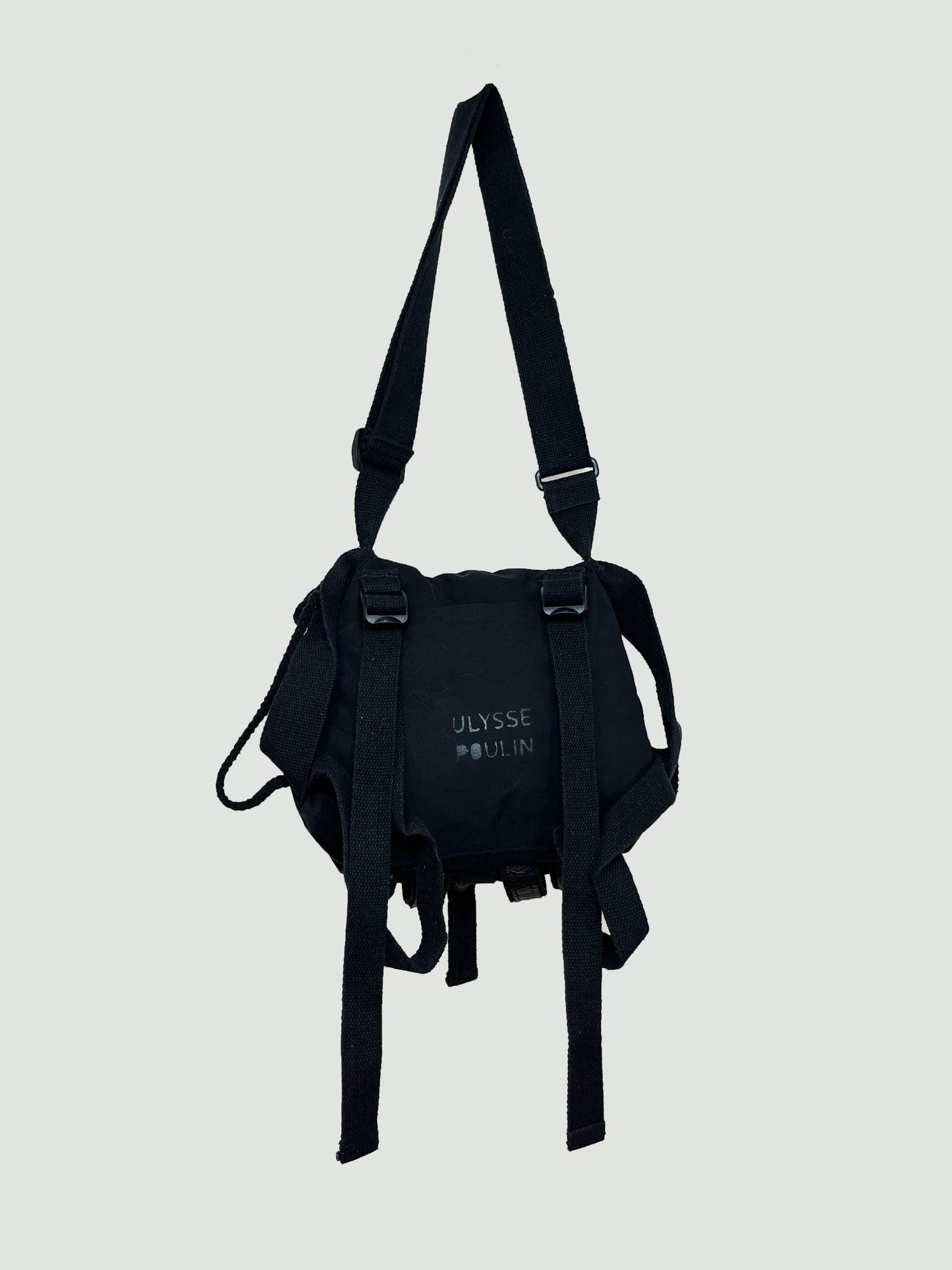 TAMEN - BLACK-ULYSSE POULIN-APOC STORE