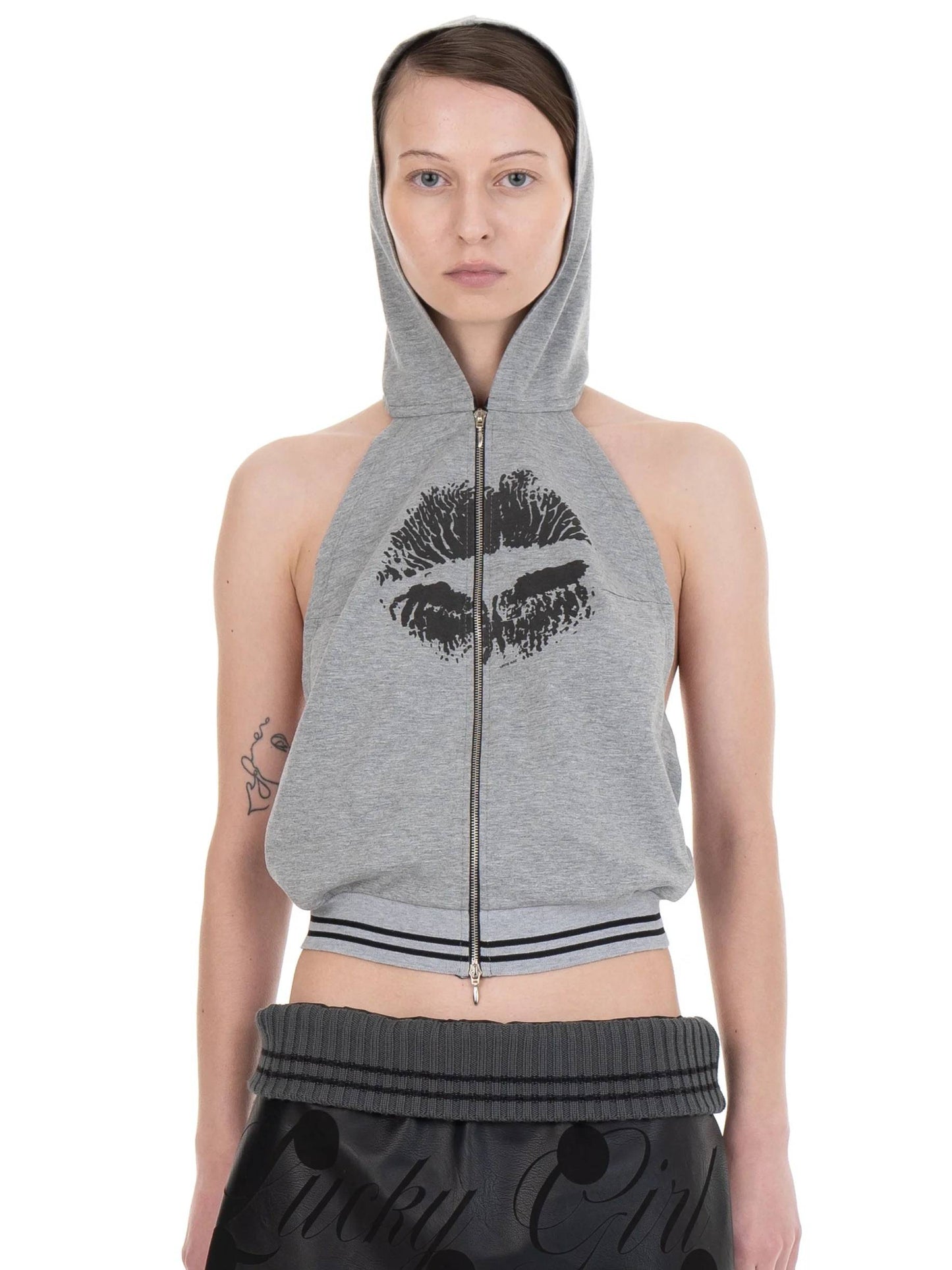 BACKLESS HOOD TOP KISS-Urte Kat-APOC STORE