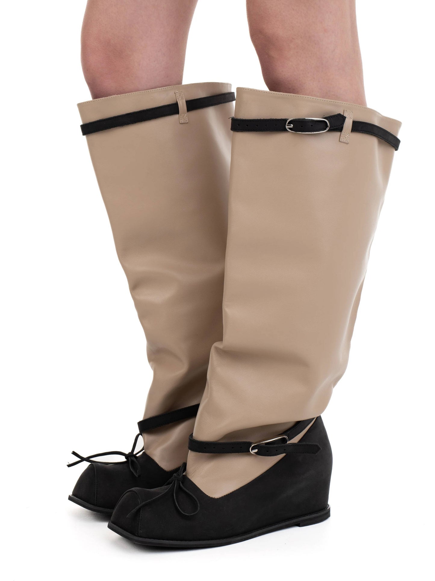 HOFA KNEE HIGH BUCKLE BOOTS BEIGE/BLACK-Urte Kat-APOC STORE