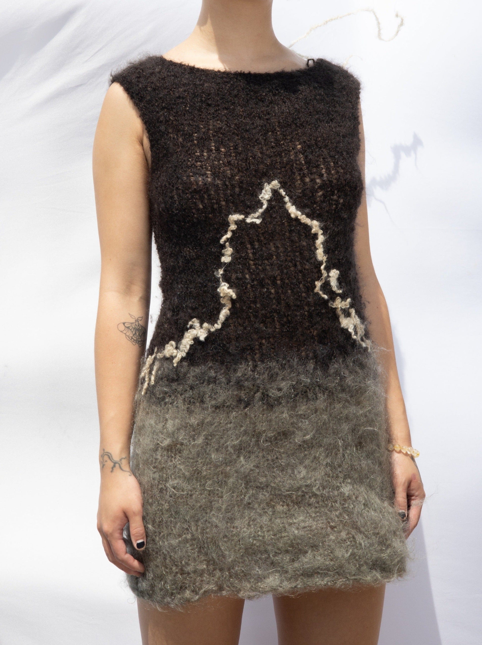 1 of 1 Four Way V Tank-GRACE GUI-APOC STORE