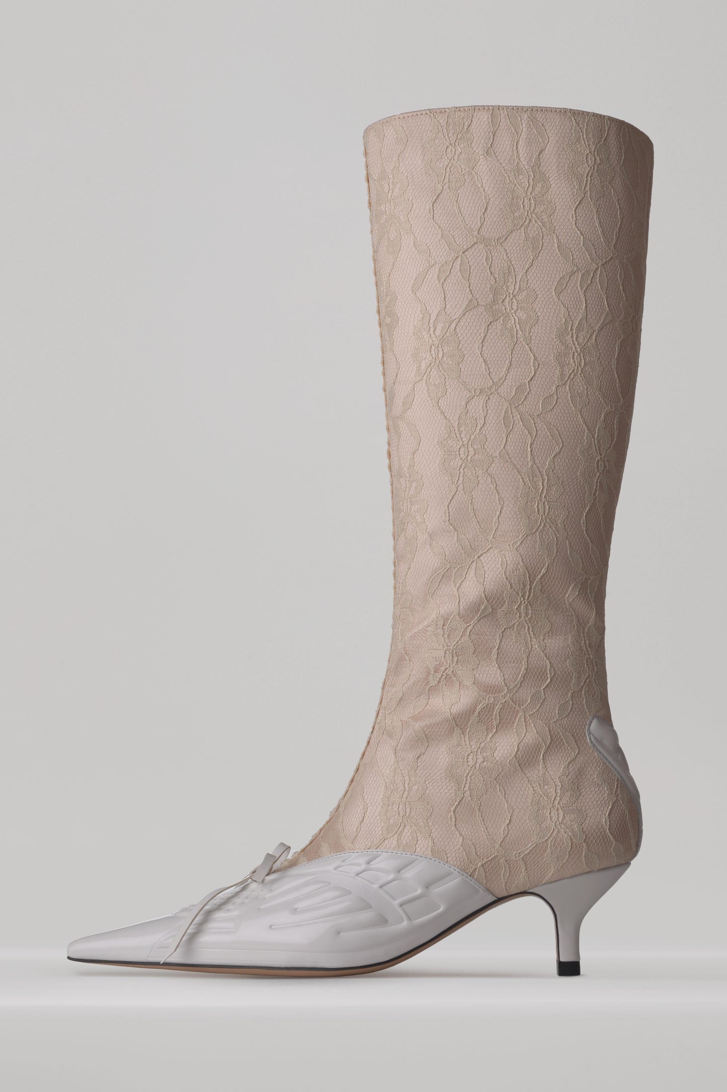 IM White Boots-Invasive Modification-APOC STORE