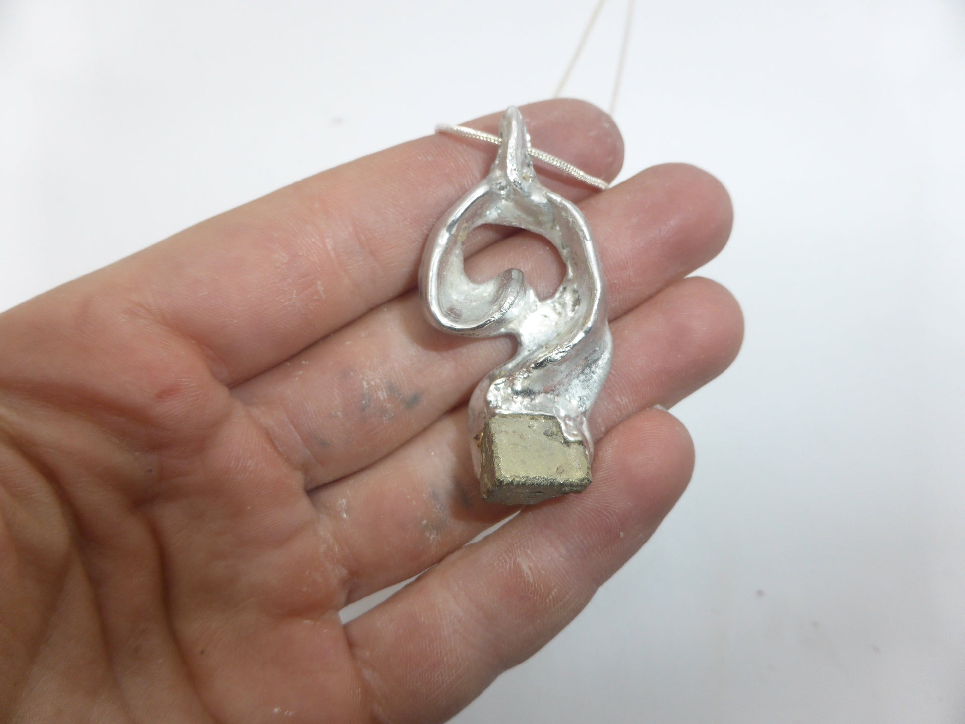 Vilfrid Pendant-Anniken Ovrebo-APOC STORE