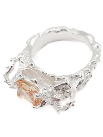 SERAXIS RING PEACH-Harlot Hands-APOC STORE