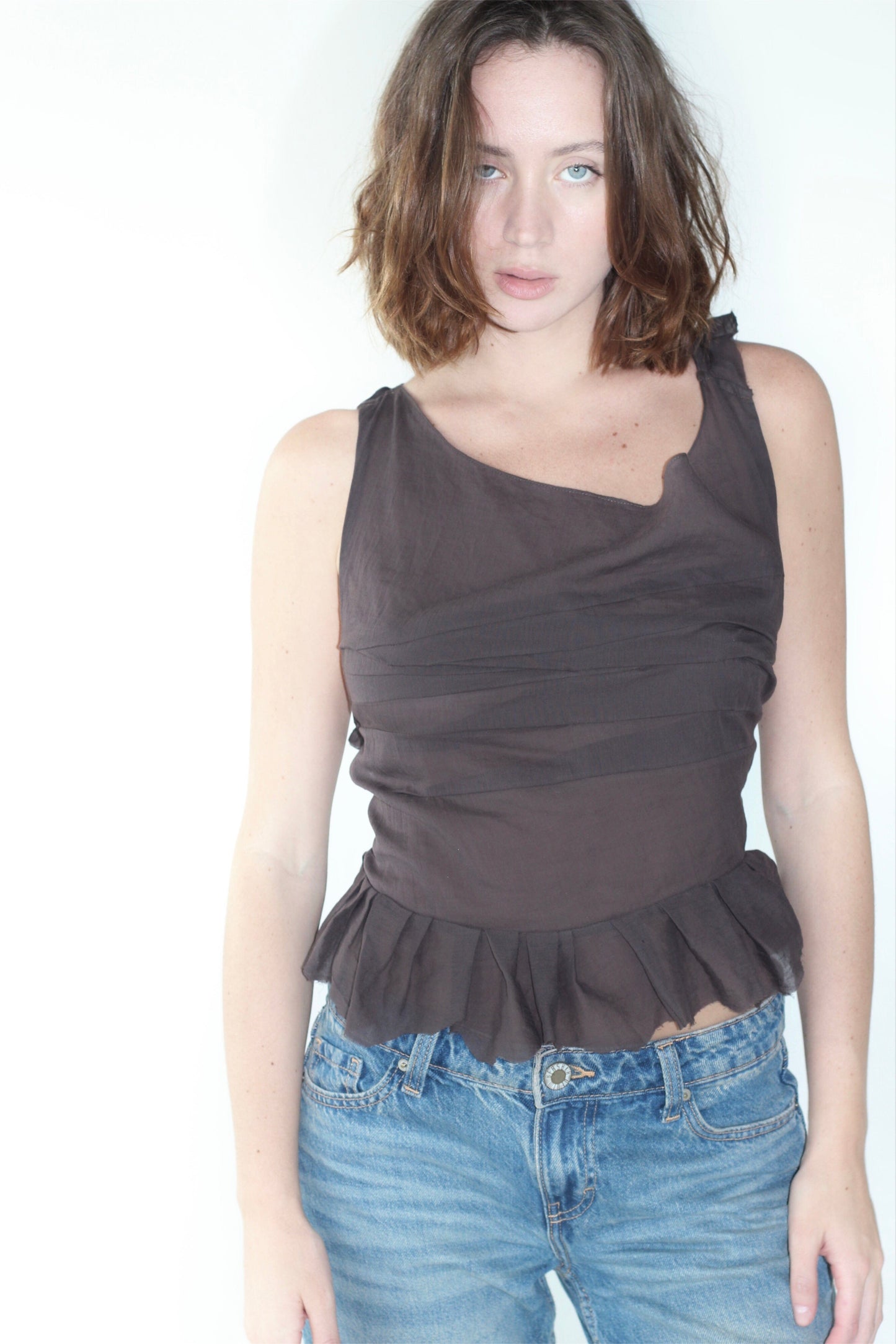 Top Petal in Brown-V4K-APOC STORE