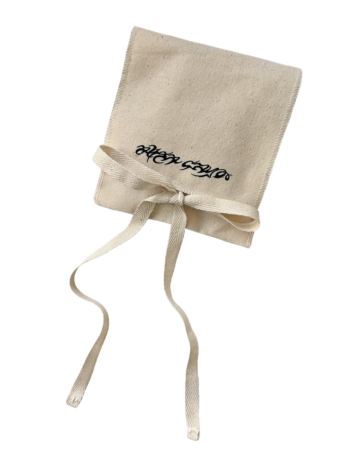 Vestige Keychain-Alisa Cayoo-APOC STORE